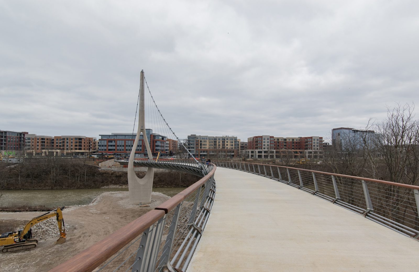 The Dublin Link pedestrian bridge over the Scioto River in Dublin, Ohio